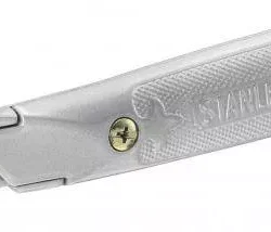 Cutter 199E cu lama trapezoidala 2-10-199 Stanley