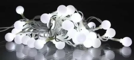 Ghirlanda luminoasa cu sfere albe 30 LED lumina rece WELL - imagine 2