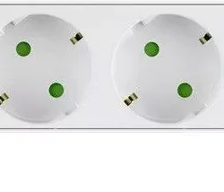 Prelungitor 4 prize 1.4m cu 2x USB 2.1A Goobay